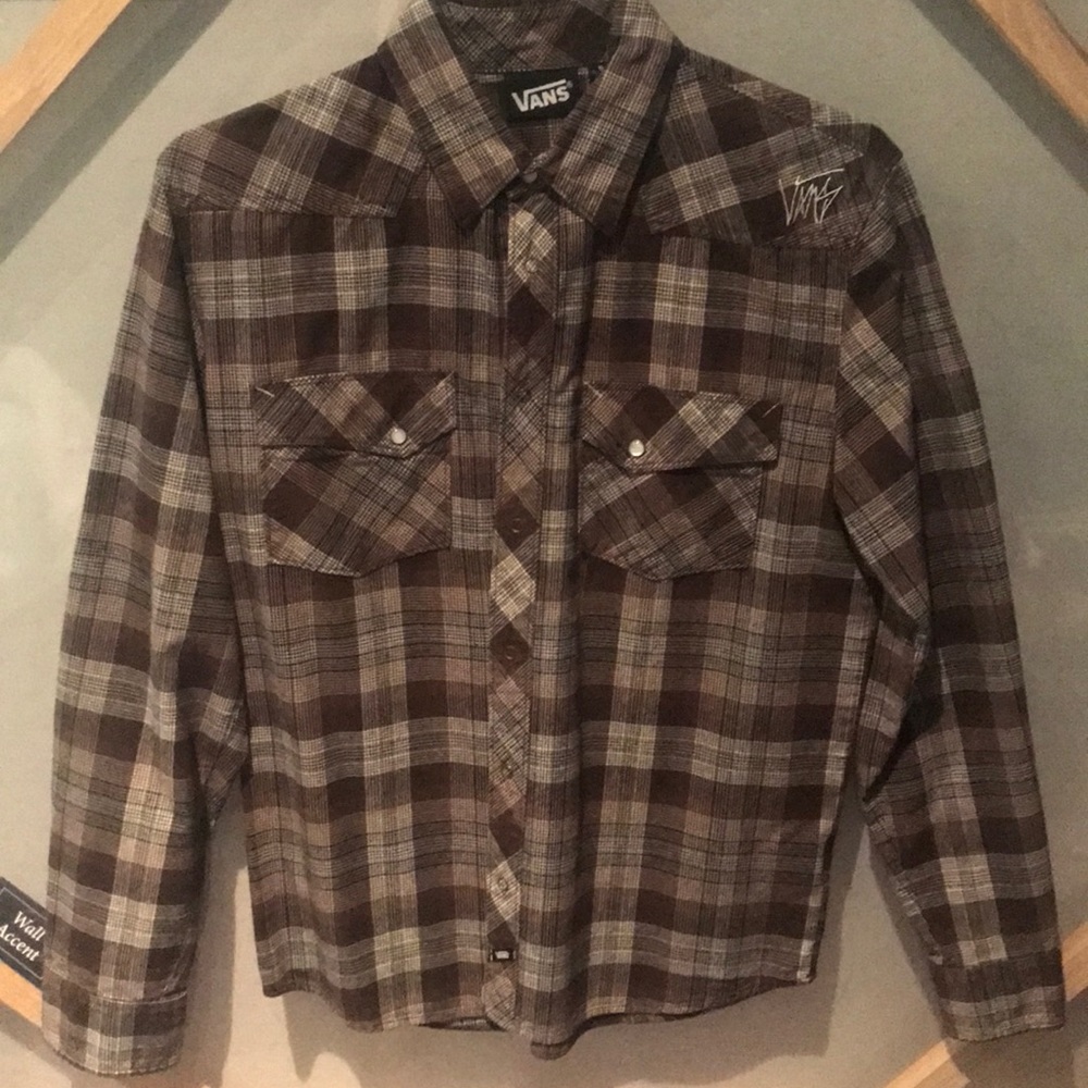 Long sleeve button up shirt!